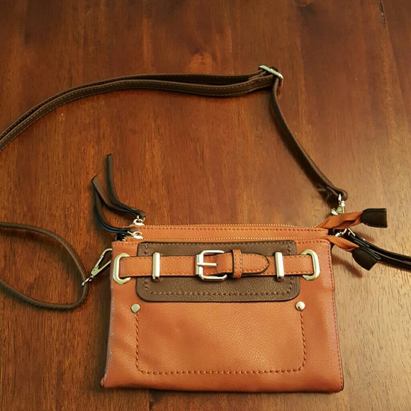 Noelle Vegan Faux Leather Accordion Crossbody Handbag in Orange